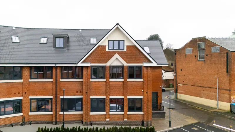 14 Headgate, Colchester: photo 2 of 14